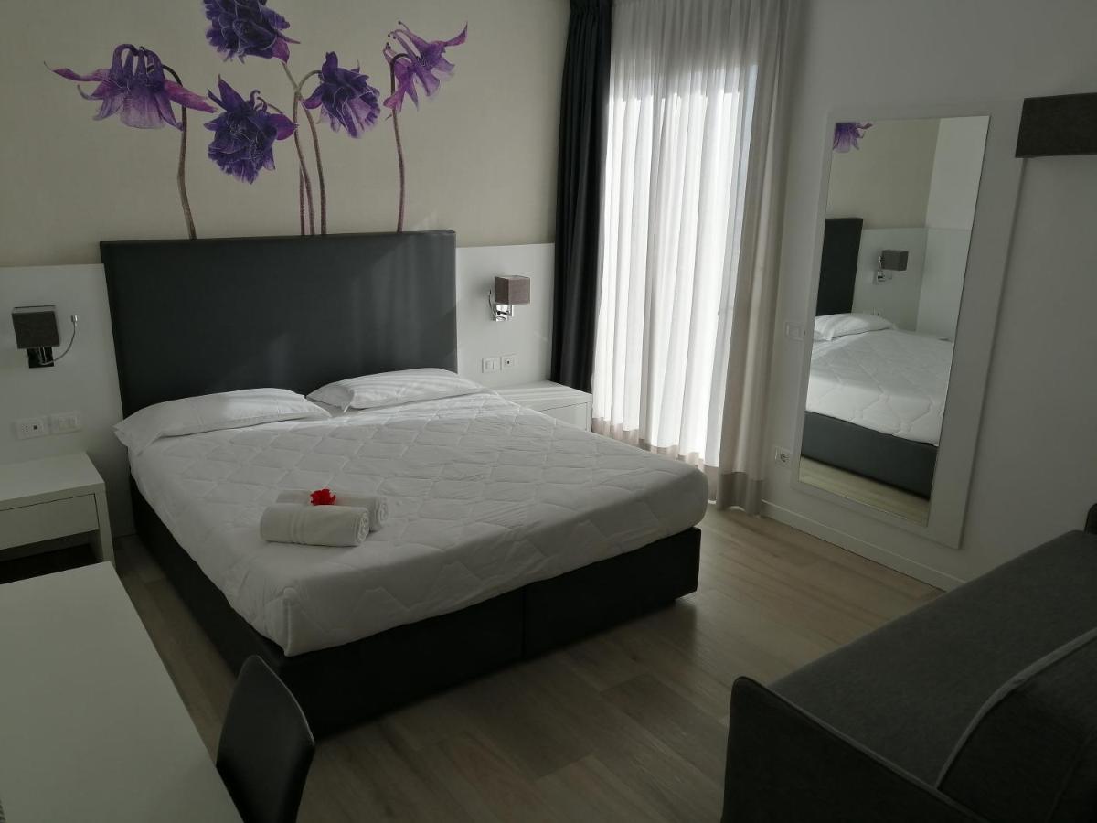 Hotel Columbia & Ninfea Lido di Jesolo Luaran gambar